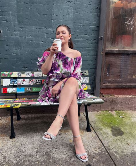 Emma Kenney Nude Pics, Scenes and Porn - Scandal Planet