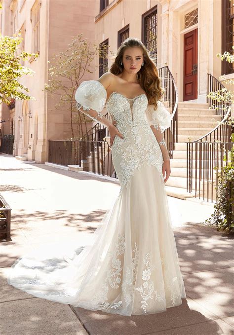 21 Unique Wedding Dress Designs (2024 Bridal Trends)