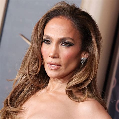 Jennifer Lopez Slammed As ‘Greedy’ And ‘Pathetic’ For Canceling Tour ...