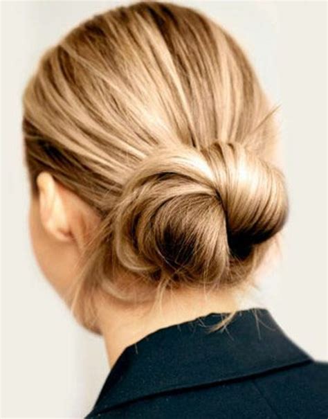 comment faire  chignon simple wwwinf inetcom