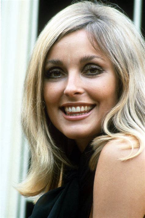 Download Sharon Tate Charming Smile Wallpaper | Wallpapers.com