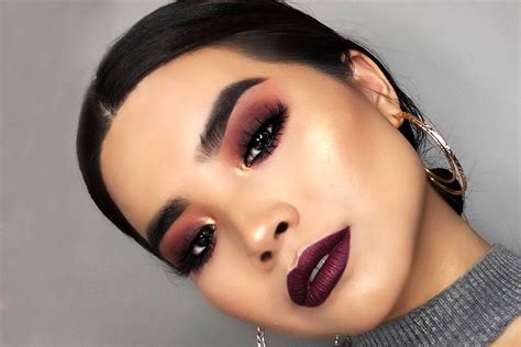 Makeup For Maroon And Gold Dress | Saubhaya Makeup