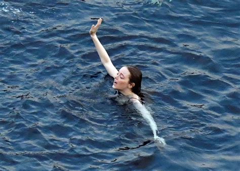 Emma Stone TheFappening Sexy in Capri (32 Photos) | #The Fappening