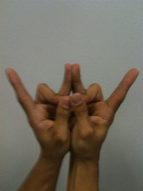 Crip Hand Sign