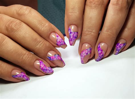 Tip om uitgroei van gelnagels te verhullen! | Wellness Academie