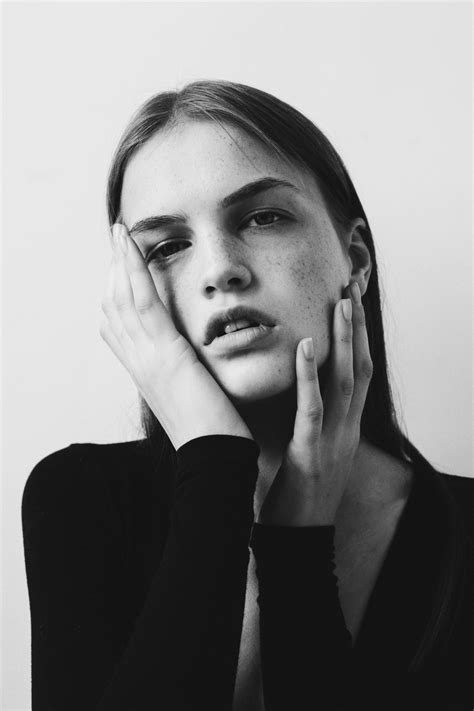 HANNAH SIDER