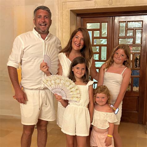 Intelling Ltd - We're kicking the week off with another giveaway! 🤩 Who