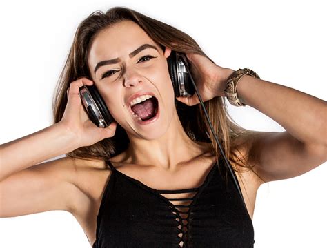Estasia crushes Hardcore Radio viewing record! | Rige Bookings
