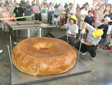 11 самых больших блюд мира, которые установили рекорд и вошли в