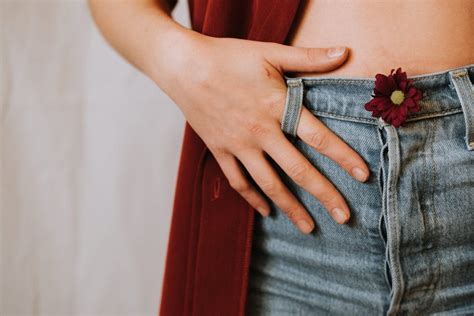 5 Must-Have Floral Blouses for a Sustainable Fashion Statement - Second ...