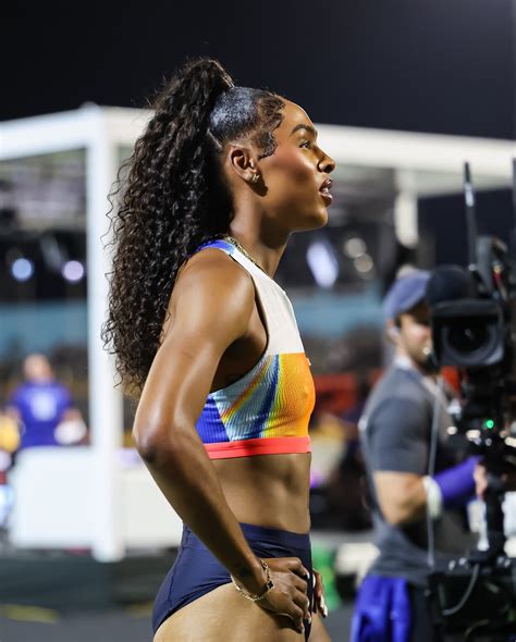 Alexis Holmes | Sunday reset🙂‍↔️🛀🏾💕… (the girlies know how much energy