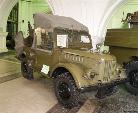 Фото: ПТРК 2П26 "Шмель" на базе ГАЗ-69