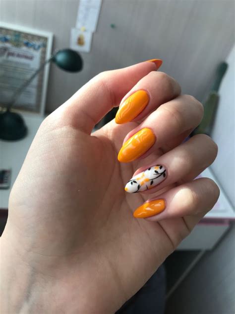 Маникюр