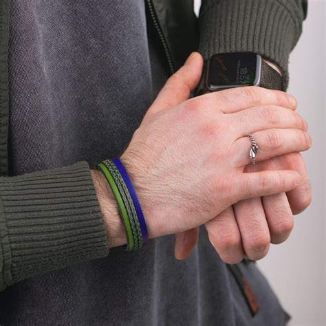 bratara barbati din piele wide strips verde albastru intens pret