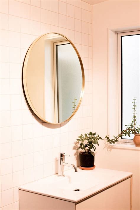 hang  heavy mirror ann inspired