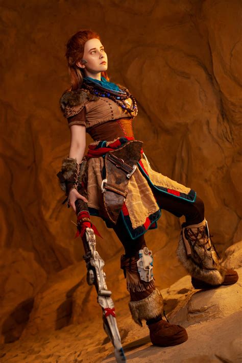 Aloy cosplay by Shiera13 on DeviantArt