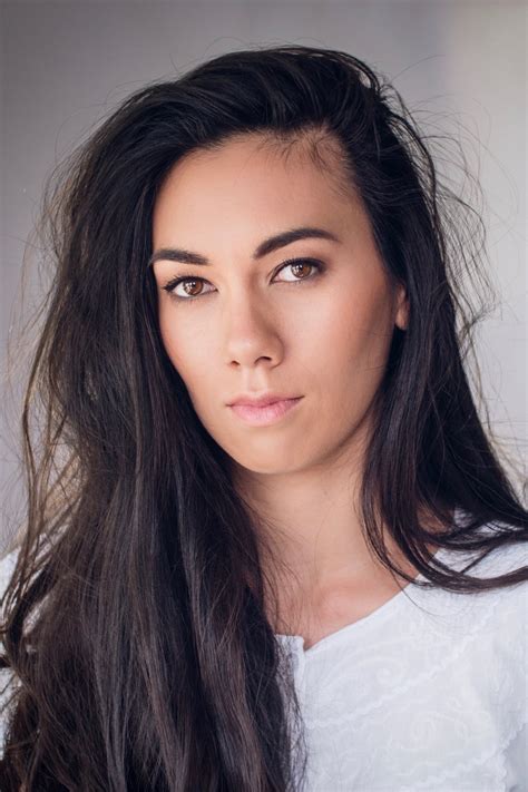 Emily Campbell - Biografía, mejores películas, series, imágenes y