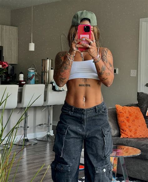 Ashley Shackleford | toes aren’t free. use and abuse code: shack