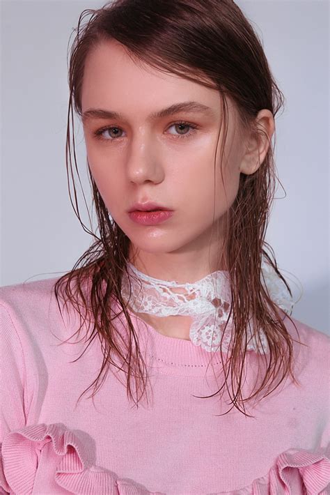 Anna Vo | QUEST Artists & Models