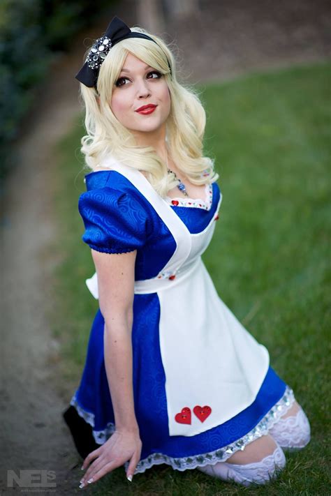 Nicole Marie Jean's Alice in Wonderland Cosplay | Cosplay girls, Alice