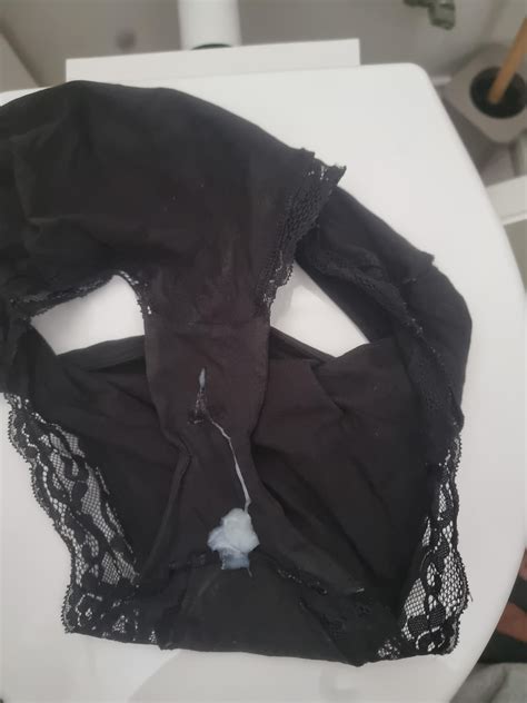 Pictures and videos of cumshots on panties