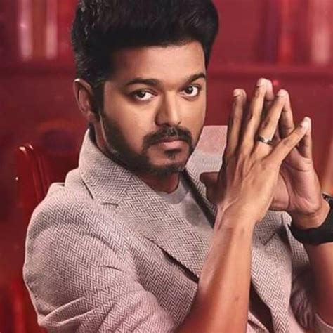 kerala box office thalapathy vijays sarkar witnesses  noticeable dip