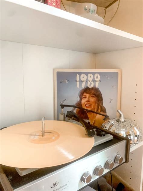 1989 Taylor’s Version Target exclusive tangerine vinyl | Taylor swift ...