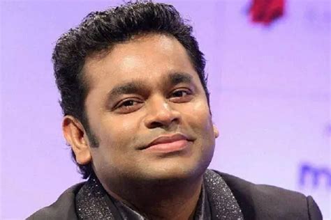 rahman ar rahman reaches nagore dargah  auto rickshaw  attend
