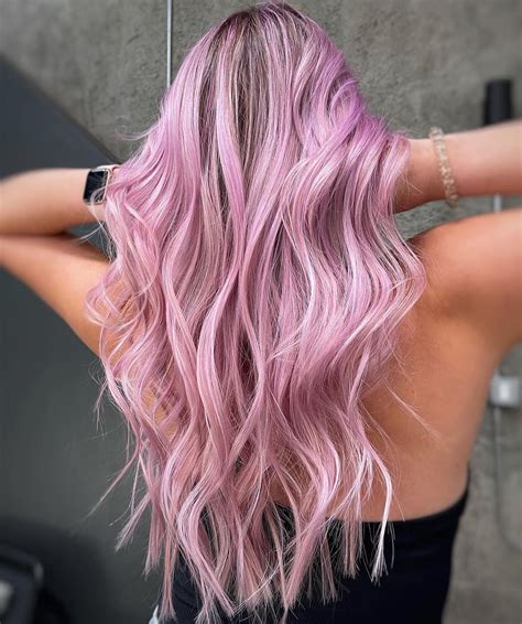 35 Shades of Pink Hair to Swoon Over Your New Look - Hairstylery