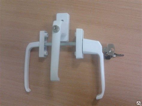 Двойная ручка для балконной двери из ПВХ: как поставить двухстороннюю ручку