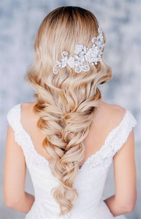 Scallop braid wedding hair | Wedding hairstyles, Hair styles, Long hair ...