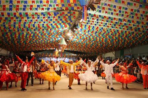 Danca Tipica Do Brasil - Danças Folclóricas do Brasil: Top 10! | Guia do Nômade Digital | Blog ...