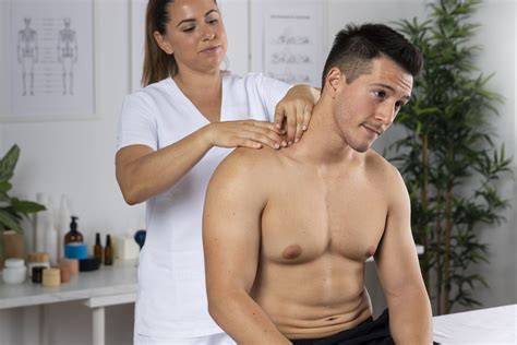 What are the Benefits of Sports Massage ? | Swastyaphysio