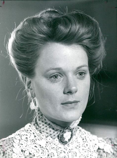 Samantha Bond