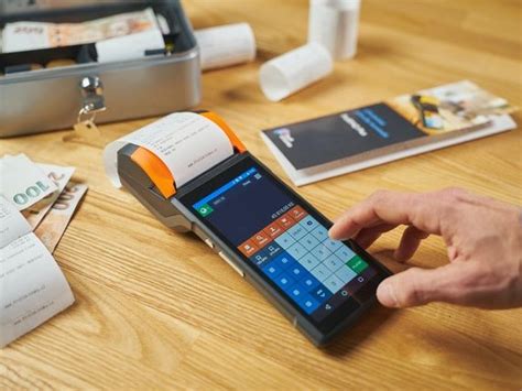 hard copy pengertian contoh  bedanya  soft copy