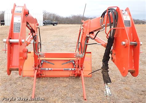 Kubota LA1153 loader in Seminole, OK | Item IS9372 sold | Purple Wave