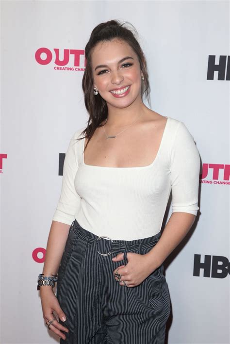 Isabella Gomez Style, Clothes, Outfits and Fashion • CelebMafia