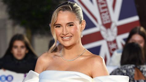 Molly-Mae Hague candidly opens up about pregnancy stretch marks