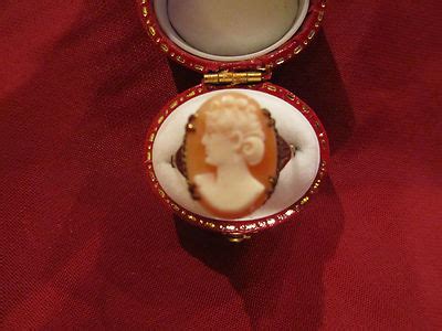 Victorian 9ct Gold Cameo Ring | #307385112