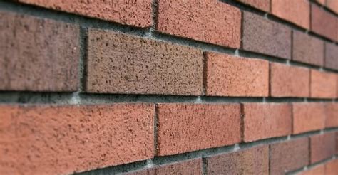 Какая краска подходит для кирпича? Как правильно красить кирпич ...