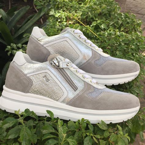 Sneakers by Nero Giardini | Zapatillas, Zapatos, Zapatería