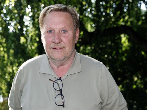 Oos Kesbeke diep geraakt na overlijden: ‘Het is zo onwerkelijk’