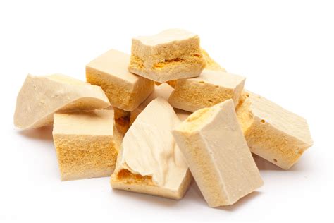 Seafoam Honeycomb Sponge Candy (Naked, no chocolate) - 8oz | Village