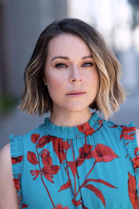Cómo se ve hoy Tina Majorino, quien hizo de Enola en Mundo Acuático