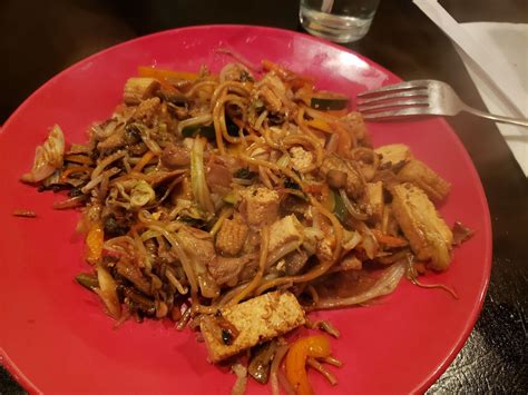 Mongo Bongo Mongolian Grill - Curiously Carmen