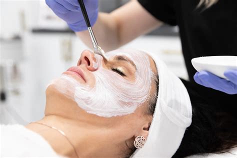 Enzyme Facial - Angie Scott
