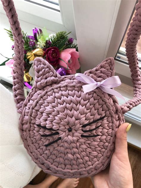 Детская сумка из трикотажной пряжи котик | Пряжа, Детская сумка, Сумки