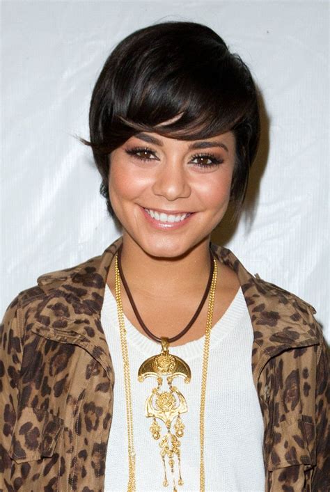 Nicole scherzinger s pixie haircut spotlights an ongoing trend – Artofit
