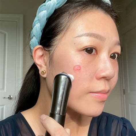 The 5-minute glow: Medicube AGE-R Booster-H review | Geeky Posh