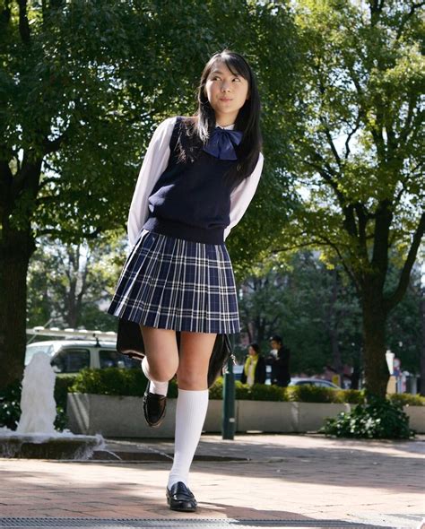制服が眩しい女子校生エロ画像 フェチ神 八百万～フェチ・エロ画像～